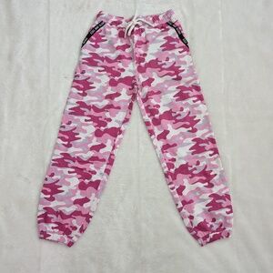 Trendy Pink Camo Jogger Pants – Streetwear Comfort with Style 6/7, 11/12, 12/14